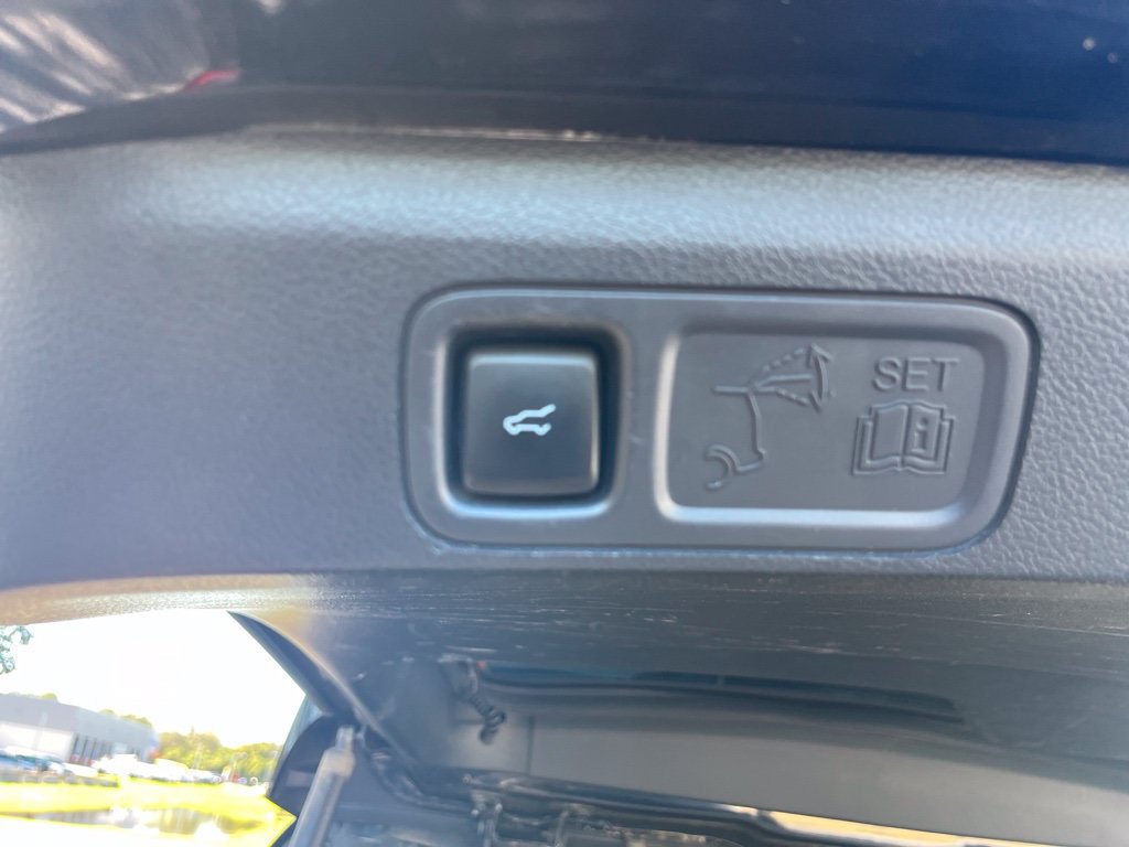 Used 2024 Ford Expedition Max Limited RWD image 17