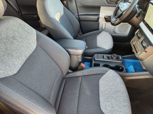 Used 2025 Ford Maverick XLT FWD image 23