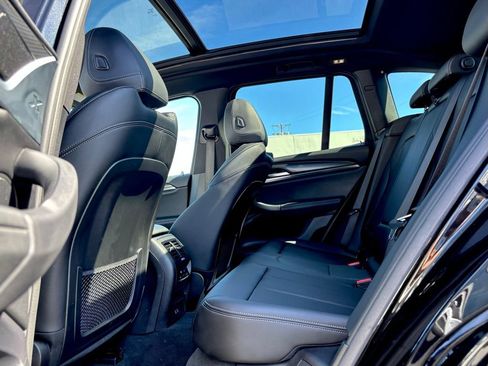Used 2023 BMW X3 xDrive30i w/ M Sport Package image 11
