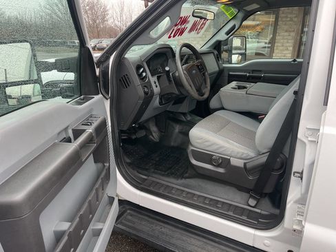 Used 2016 Ford F250 XL w/ Power Equipment Group image 16