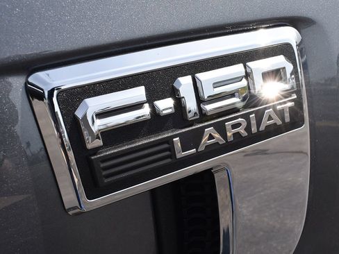 Used 2025 Ford F150 Lariat w/ Equipment Group 501A Mid AWD/4WD image 9