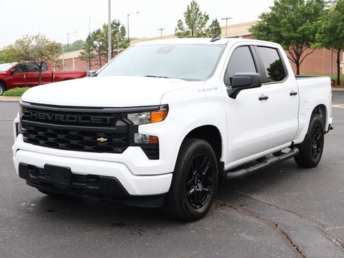 Used 2024 Chevrolet Silverado 1500 Custom RWD image 26