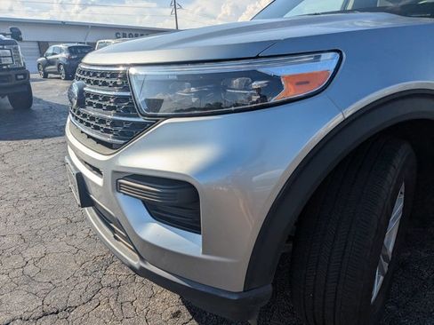Certified 2023 Ford Explorer XLT AWD/4WD image 5