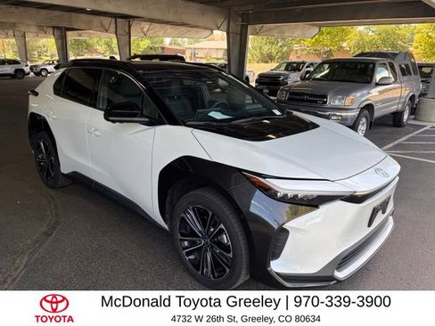 Used 2024 Toyota bZ4X AWD w/ Weather Package image 3