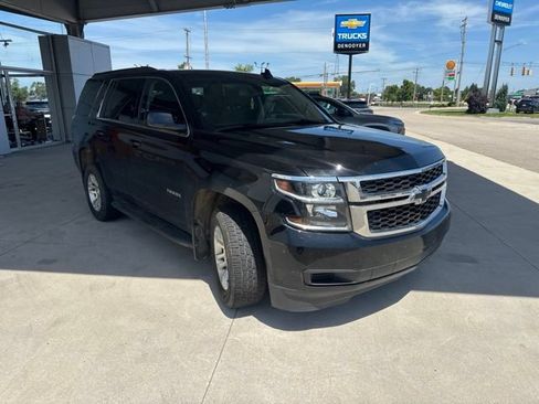 Used 2019 Chevrolet Tahoe LS w/ Max Trailering Package AWD/4WD image 3