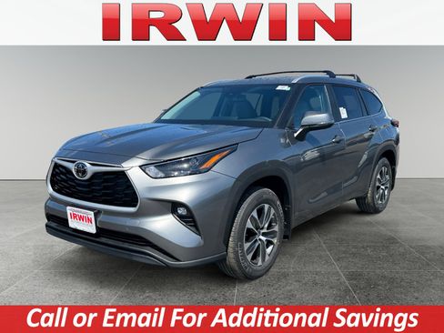 New 2026 Toyota Highlander XLE AWD/4WD image 1