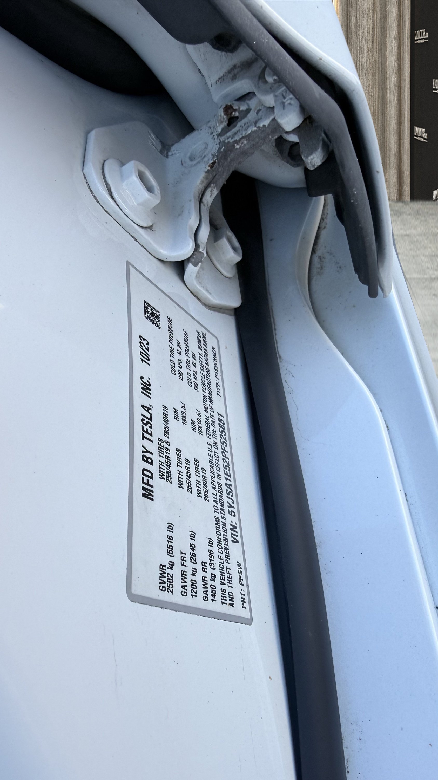 Used 2023 Tesla Model S AWD/4WD image 23