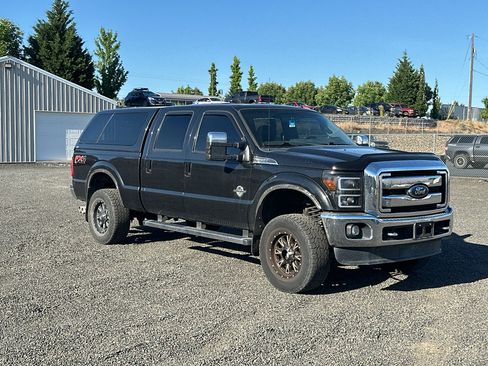 Used 2013 Ford F350 Lariat w/ Lariat Ultimate Pkg AWD/4WD image 7