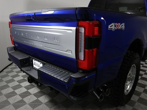 Used 2026 Ford F250 Platinum w/ Platinum Plus Package image 58