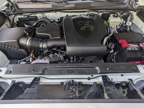 Used 2023 Toyota Tacoma TRD Off-Road image 20