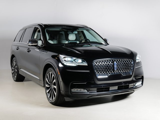 Used 2021 Lincoln Aviator Black Label Grand Touring w/ Class IV Trailer Tow Package AWD/4WD image 10