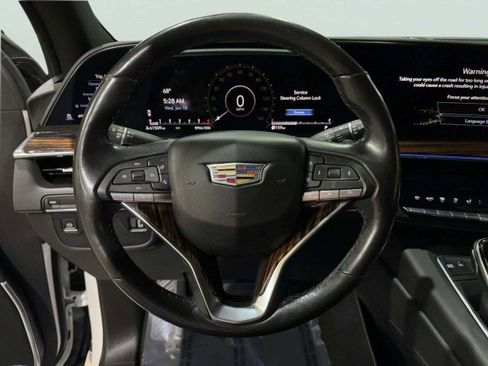 Used 2021 Cadillac Escalade Luxury image 35