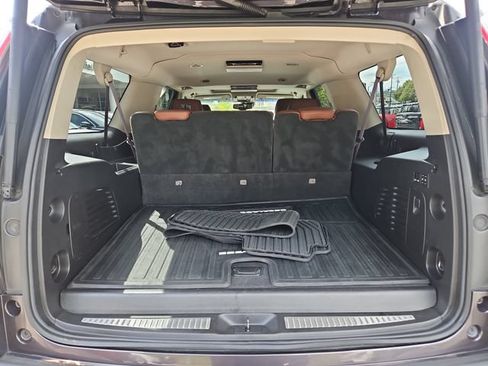 Used 2015 Cadillac Escalade ESV Premium AWD/4WD image 6