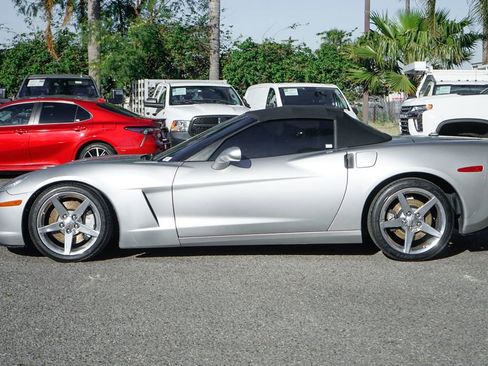 Used 2005 Chevrolet Corvette Convertible w/ Preferred Equipment Group image 5