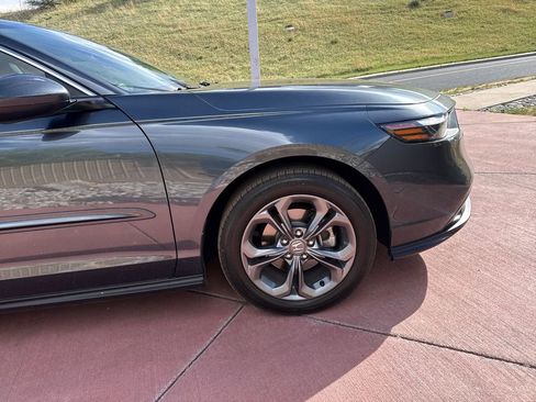 Used 2023 Honda Accord EX image 31