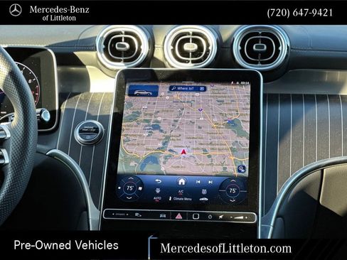 Used 2025 Mercedes-Benz GLC 300 4MATIC image 22