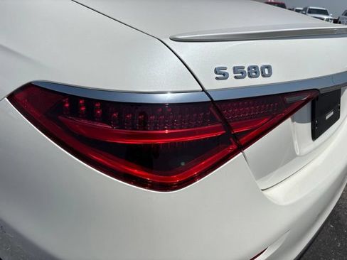 Used 2023 Mercedes-Benz S 580 4MATIC Sedan image 11