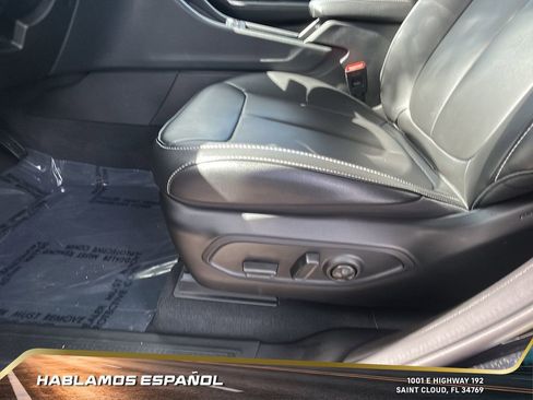 Used 2025 Jeep Grand Cherokee Limited image 14