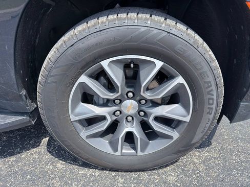 Used 2024 Chevrolet Tahoe LT AWD/4WD image 15
