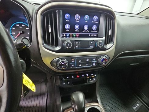 Used 2022 GMC Canyon Denali w/ Denali Black Edition Package AWD/4WD image 13