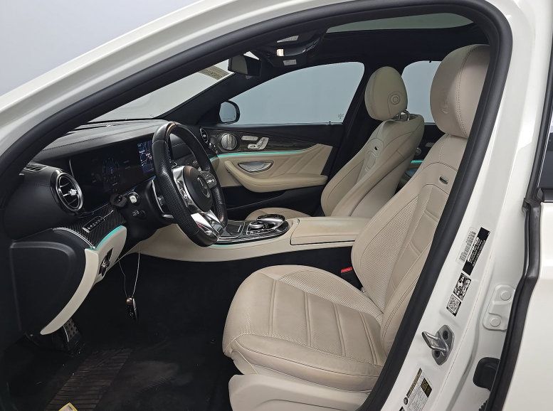 Used 2019 Mercedes-Benz E 63 AMG S w/ Driver Assistance Package image 5