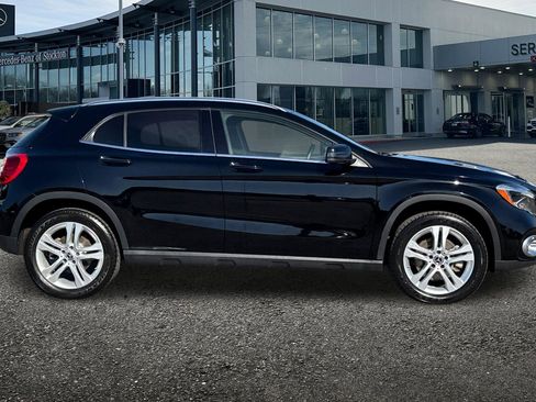 Certified 2020 Mercedes-Benz GLA 250 4MATIC w/ Premium Package image 3