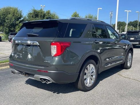 Used 2022 Ford Explorer King Ranch w/ Premium Technology Package AWD/4WD image 7