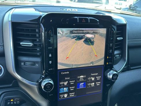 Used 2019 RAM 1500 Laramie AWD/4WD image 31
