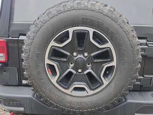 Used 2015 Jeep Wrangler Rubicon image 5
