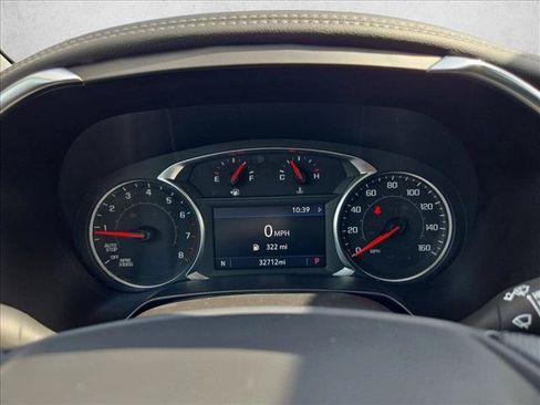 Used 2025 Chevrolet Blazer LT FWD image 11