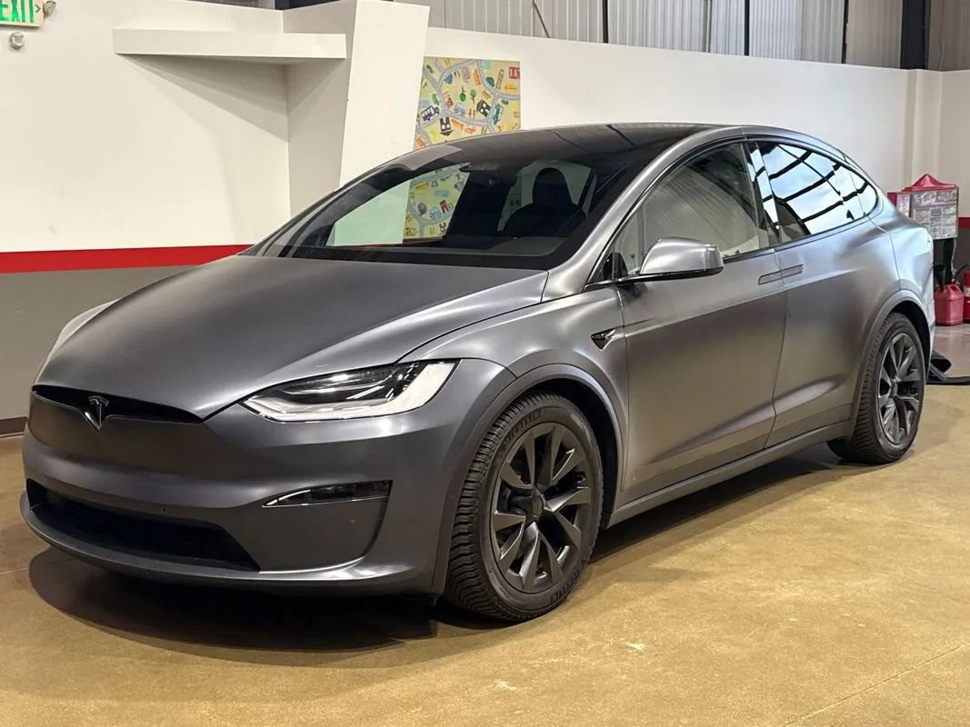 Used 2022 Tesla Model X Plaid AWD/4WD image 9