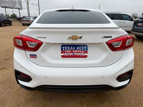 Used 2017 Chevrolet Cruze Premier image 6