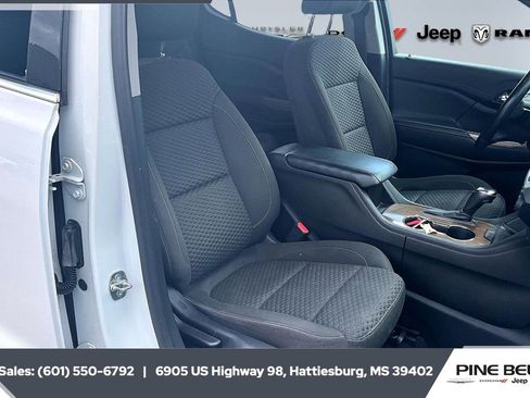 Used 2019 GMC Acadia SLE image 6