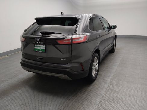 Used 2023 Ford Edge SEL image 9