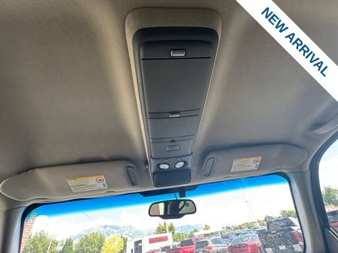 Used 2002 Chevrolet Silverado 2500 LT w/ Off-Road Skid Plate Pkg AWD/4WD image 26