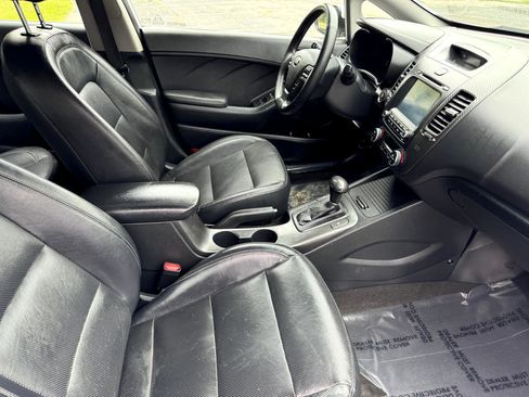 Used 2016 Kia Forte EX w/ EX Premium Package image 25