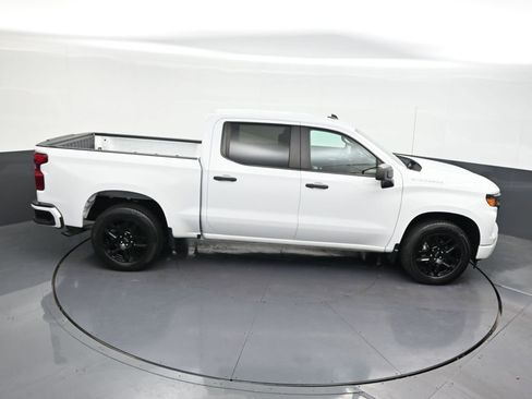 Used 2023 Chevrolet Silverado 1500 Custom RWD image 21