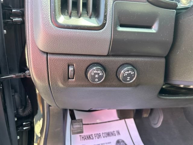 Used 2022 Chevrolet Colorado Z71 AWD/4WD image 17