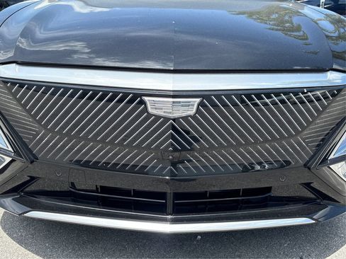 New 2026 Cadillac Lyriq Luxury RWD image 12