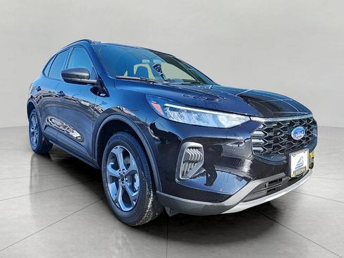 Certified 2025 Ford Escape ST-Line image 1
