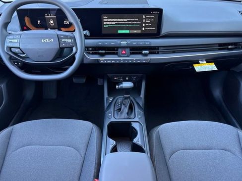 New 2026 Kia K4 FWD image 15