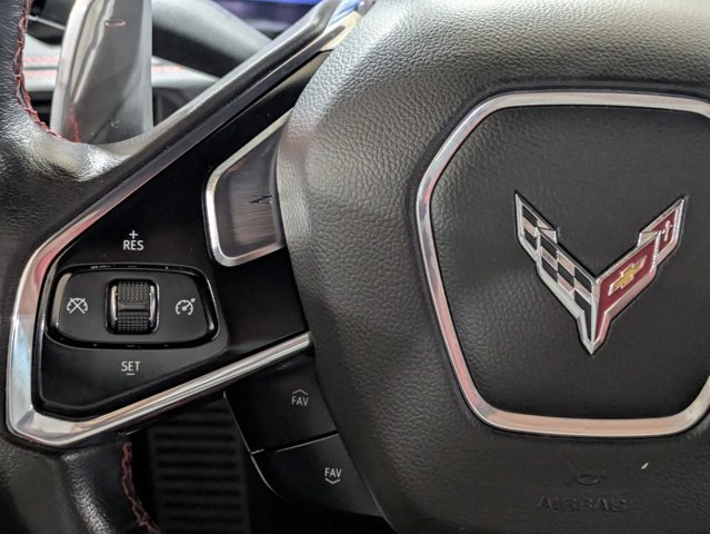 Used 2022 Chevrolet Corvette Stingray Coupe w/ 1LT RWD image 23