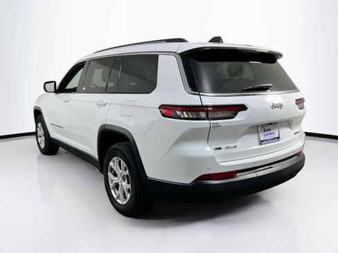 Used 2023 Jeep Grand Cherokee L Limited AWD/4WD image 7
