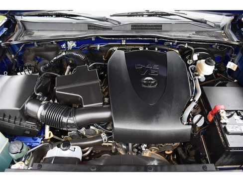 Used 2023 Toyota Tacoma 4x4 Double Cab image 44