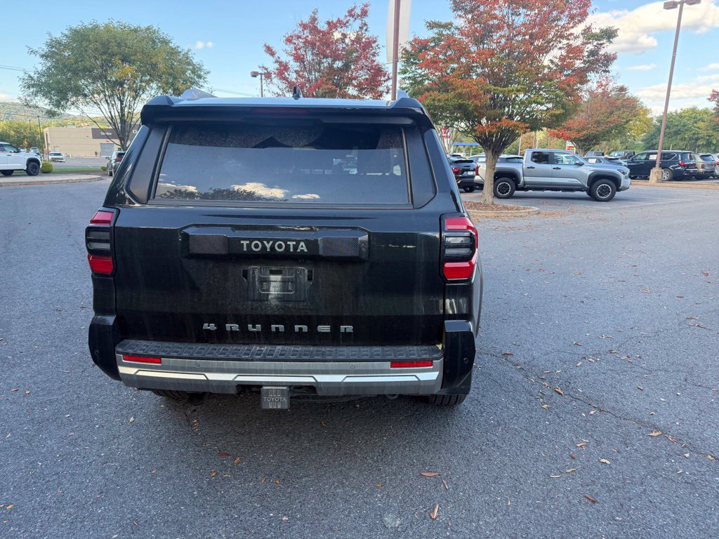 Used 2026 Toyota 4Runner Limited AWD/4WD image 4