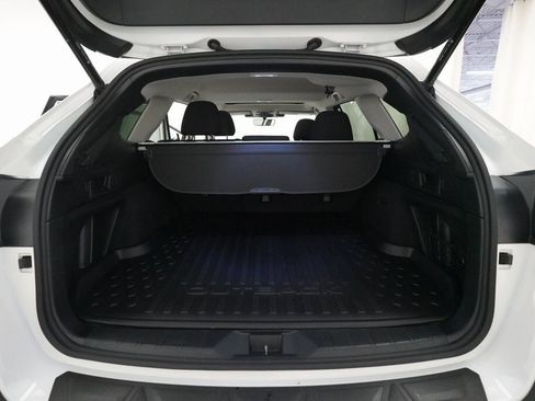 Used 2025 Subaru Outback Premium w/ Popular Package #1A image 10