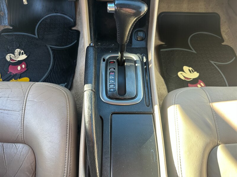 Used 2001 Honda Accord EX image 19