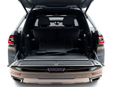 Used 2023 BMW X7 xDrive40i w/ Premium Package image 72