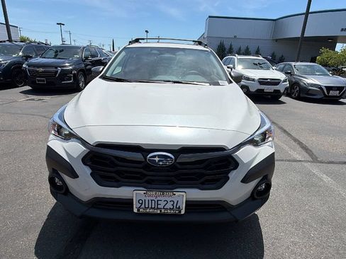 Used 2025 Subaru Crosstrek 2.5i Premium AWD/4WD image 8