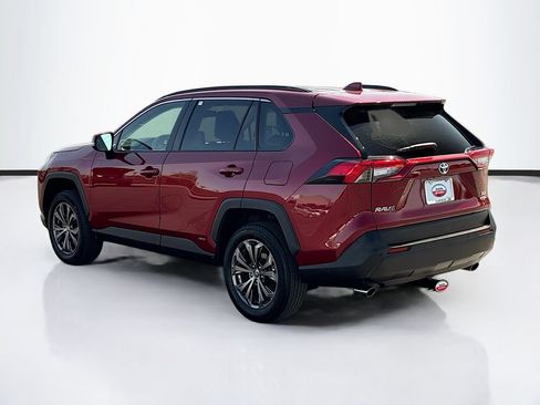 Certified 2023 Toyota RAV4 XLE Premium AWD/4WD image 7